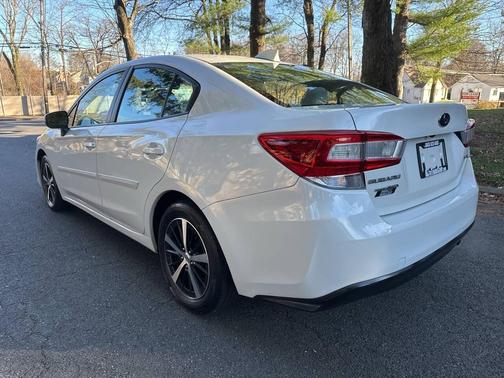 2020 Subaru Impreza Premium Sedan