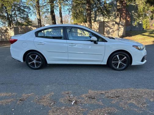 2020 Subaru Impreza Premium Sedan