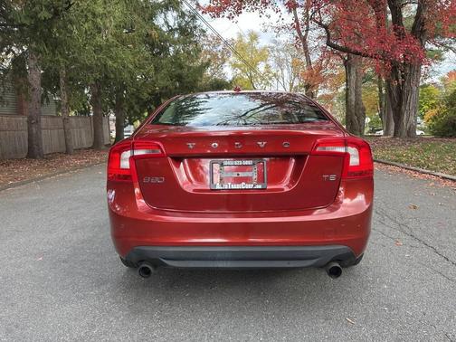 2012 Volvo S60 T5