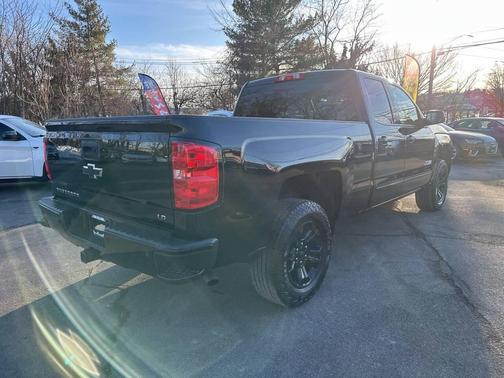 2019 Chevrolet Silverado 1500 2LT