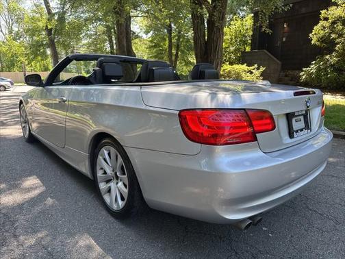 2011 BMW 328 328i 2dr Convertible SULEV