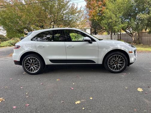 2016 Porsche Macan S