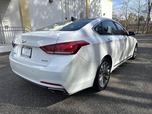 2016 Hyundai Genesis 3.8