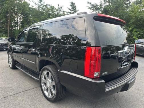 2011 Cadillac Escalade ESV Base