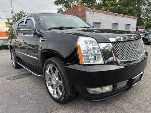 2011 Cadillac Escalade ESV Base