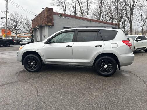 2009 Toyota RAV4 Base