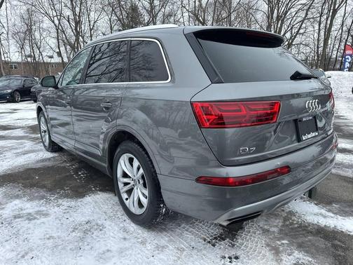 2018 Audi Q7 3.0T Premium Plus
