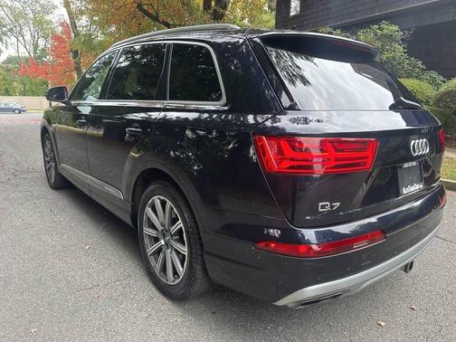 2017 Audi Q7 3.0T Premium