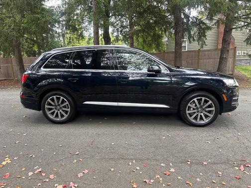 2017 Audi Q7 3.0T Premium