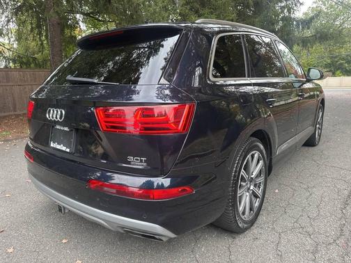 2017 Audi Q7 3.0T Premium
