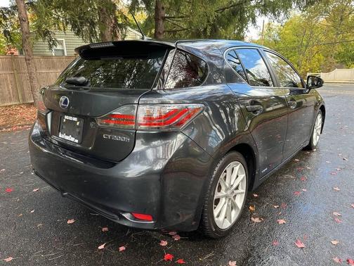 2011 Lexus CT 200h Premium