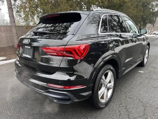 2021 Audi Q3 45 S line Premium