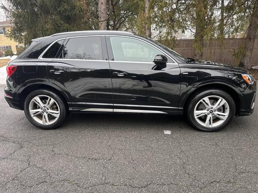 2021 Audi Q3 45 S line Premium