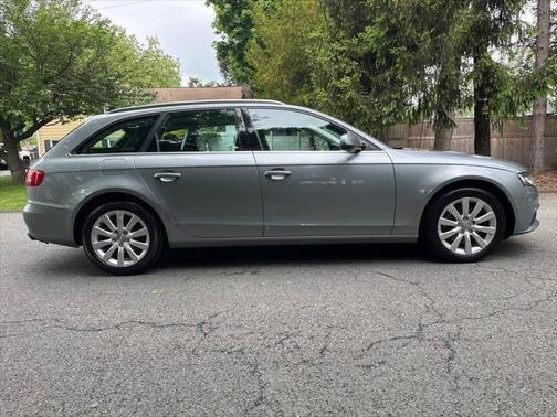 2011 Audi A4 2.0T Avant Premium quattro
