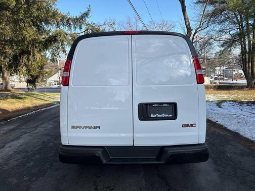 2020 GMC Savana 2500 Work Van