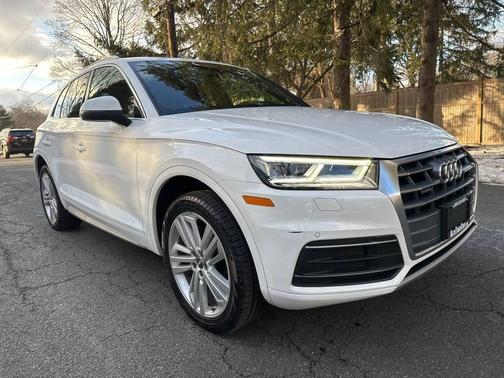 2020 Audi Q5 45 Premium Plus