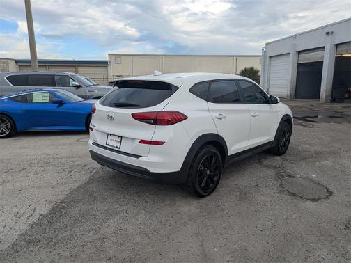 2019 Hyundai TUCSON SE