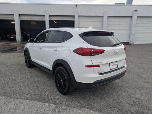 2019 Hyundai TUCSON SE
