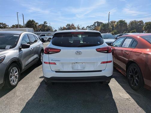2019 Hyundai TUCSON SE