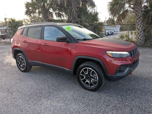 2025 Jeep Compass Trailhawk