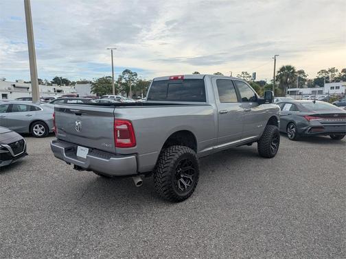 2024 RAM 2500 Laramie Crew Cab 4x4 6'4' Box