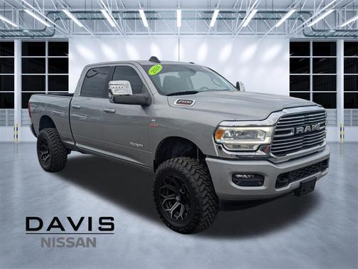 2024 RAM 2500 Laramie Crew Cab 4x4 6'4' Box