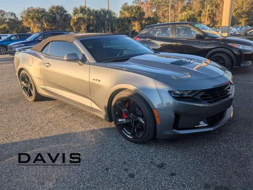 2022 Chevrolet Camaro RWD Convertible LT1