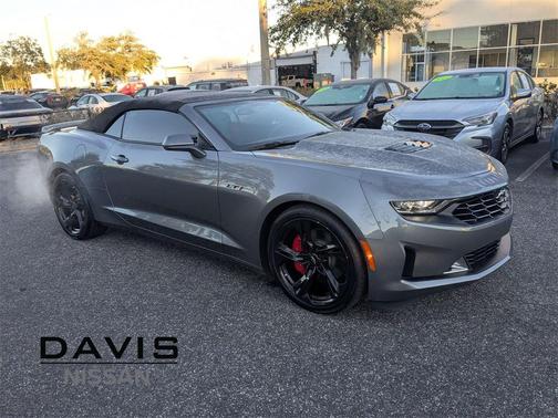 2022 Chevrolet Camaro RWD Convertible LT1