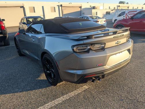 2022 Chevrolet Camaro RWD Convertible LT1