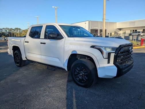 Ice Cap 2025 Toyota Tundra SR