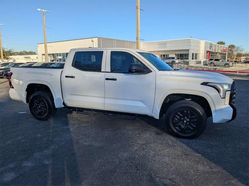 2025 Toyota Tundra SR