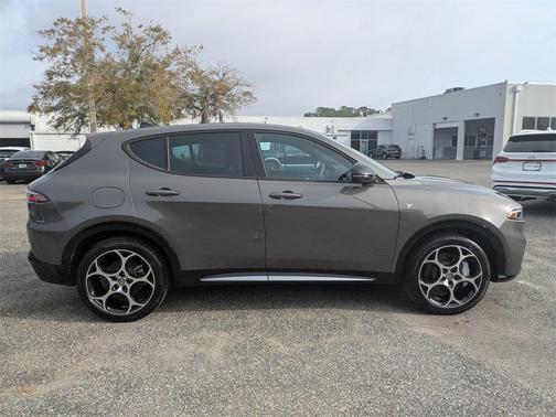 2024 Alfa Romeo Tonale Ti EAWD