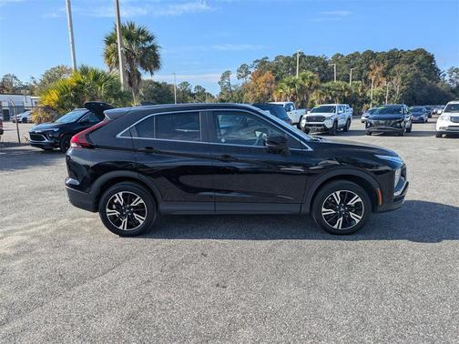 2024 Mitsubishi Eclipse Cross SE