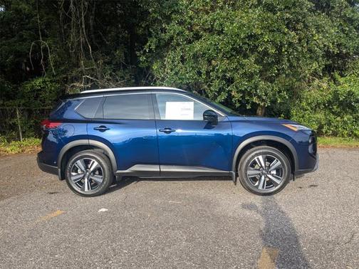 2025 Nissan Rogue SL