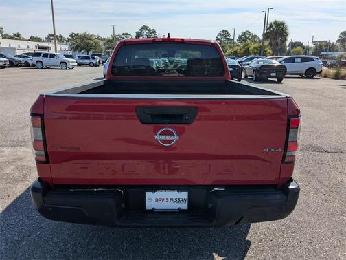 2025 Nissan Frontier S
