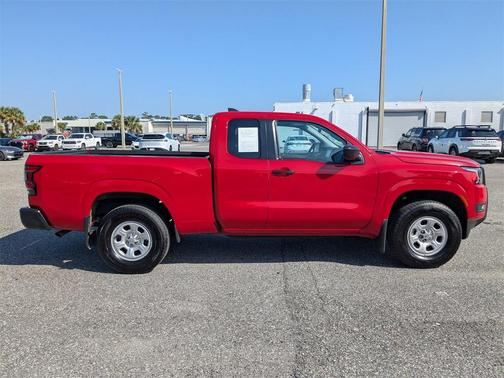 2025 Nissan Frontier S