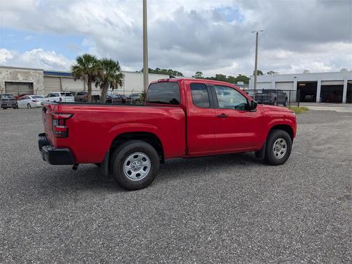 2025 Nissan Frontier S
