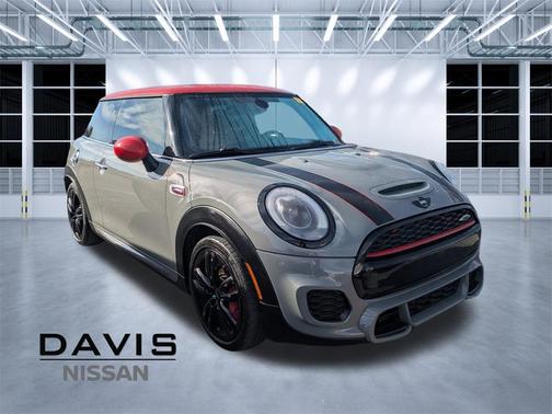 2017 MINI Hardtop John Cooper Works