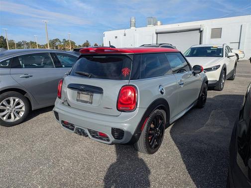 2017 MINI Hardtop John Cooper Works