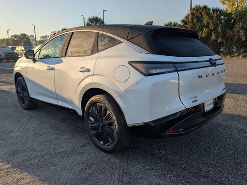 White Pearl 2026 Nissan Murano Platinum