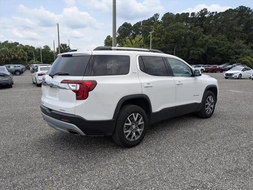 2023 GMC Acadia AWD SLT