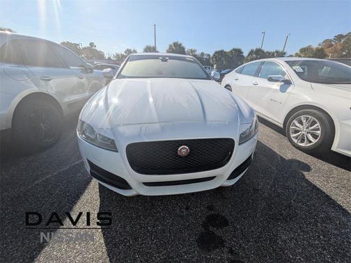 2017 Jaguar XF 35t Premium