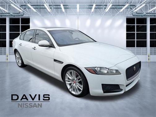 2017 Jaguar XF 35t Premium