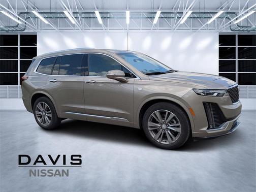 2022 Cadillac XT6 Premium Luxury FWD