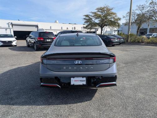 2025 Hyundai SONATA SEL