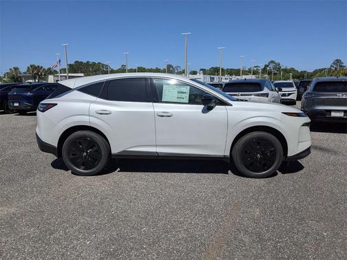 2025 Nissan Murano SV