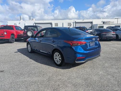2019 Hyundai Accent SE