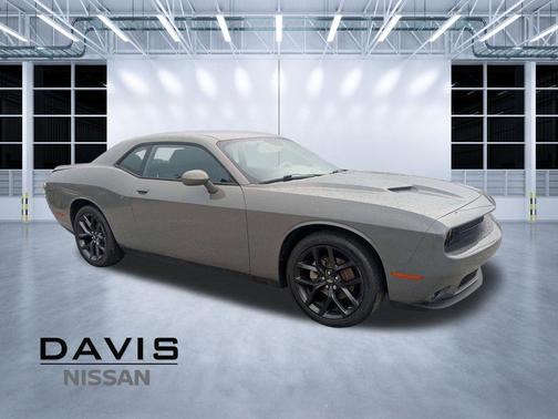 Destroyer Gray Clearcoat 2023 Dodge Challenger SXT