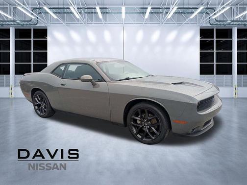 Destroyer Gray Clearcoat 2023 Dodge Challenger SXT