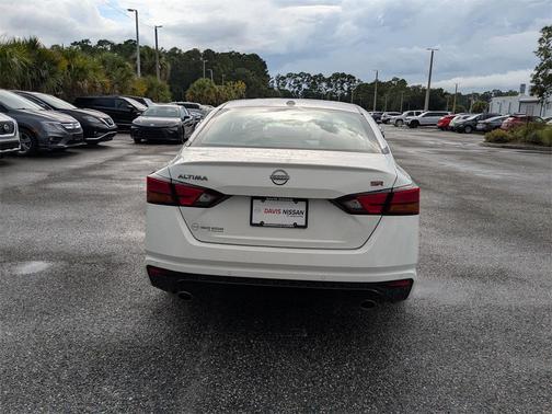 2024 Nissan Altima SR FWD